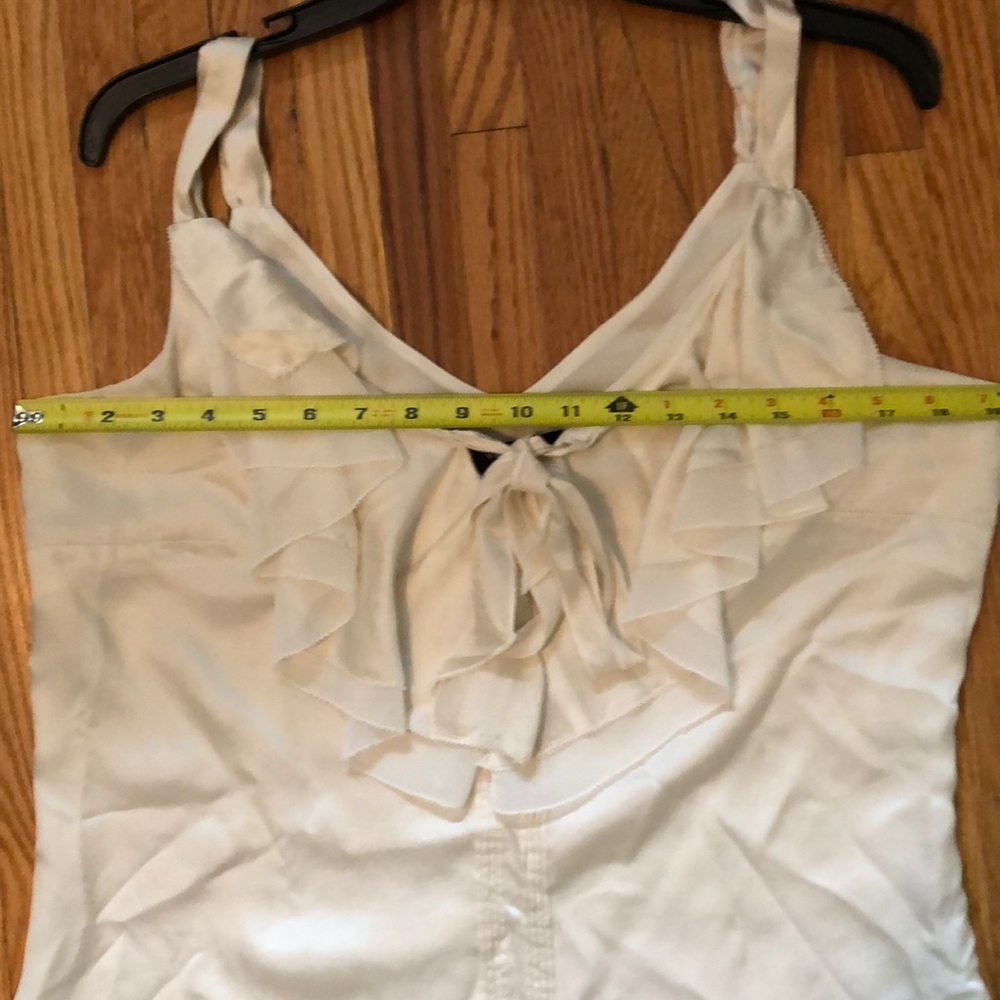 White House/Black Market - 100% Silk Blouse - Picture 7 of 8